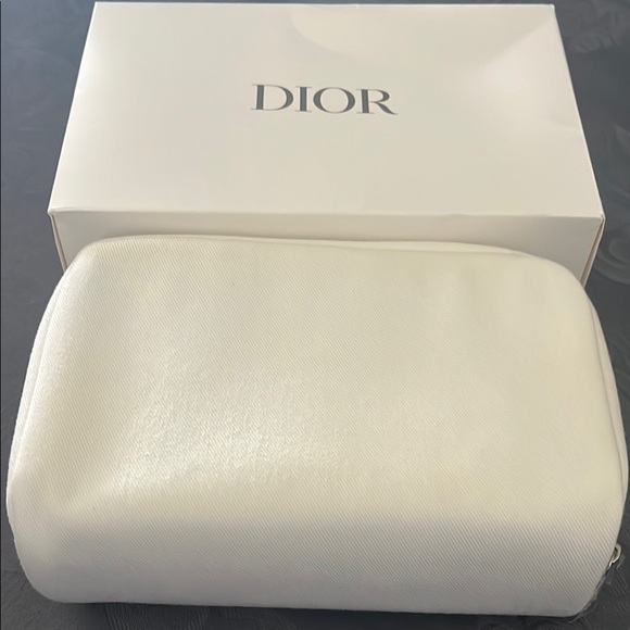 Dior White Cosmetic Bag - Picture 2 of 5